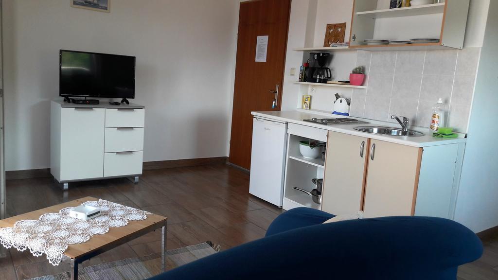 Apartments Velic Crikvenica Exterior foto