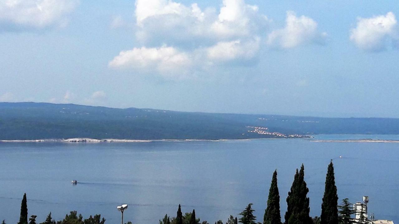 Apartments Velic Crikvenica Exterior foto